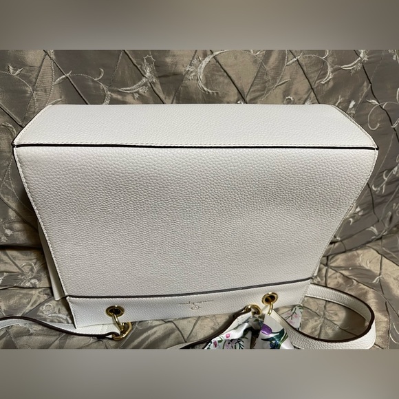 Nanette Lepore White Tote With Gold Hardware & Floral Scarf (No Call Outs) - Picture 10 of 14